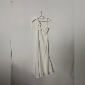 Petal & Pup Charmed One Shoulder Midi Dress Size M Off White